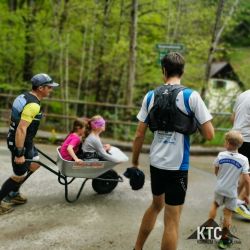 2022-05-02 KTC Kids Lauftreff Schubkarrenspecial - IMG_20220502_162708